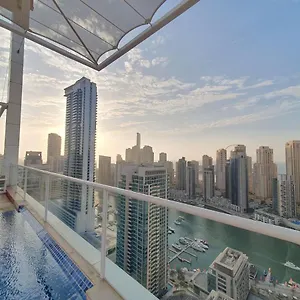 La Riviera Apartment